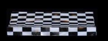 S2-Square of black and white shell towel tray