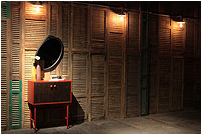 Contrasto high cabinet
