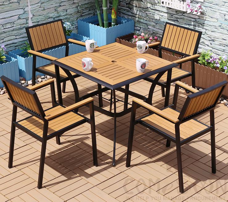 Outdoor plastic wood table and chair