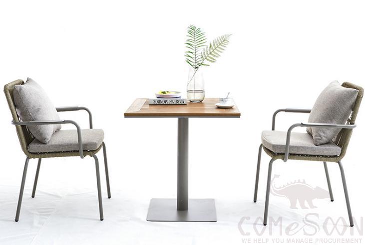 Outdoor aluminum tables and chairs