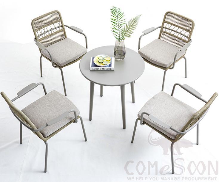 Outdoor aluminum tables and chairs