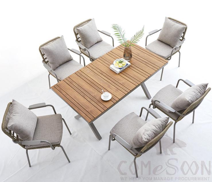 Outdoor aluminum tables and chairs