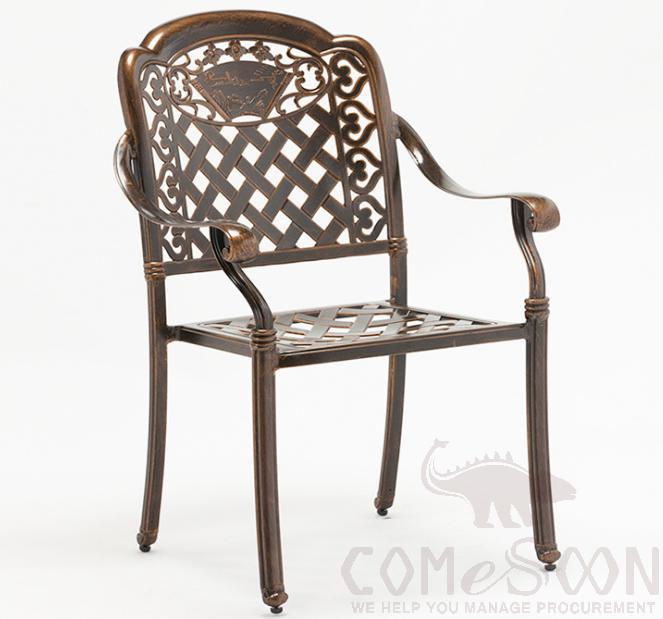 Outdoor cast aluminum chair