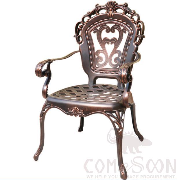 Outdoor cast aluminum chair