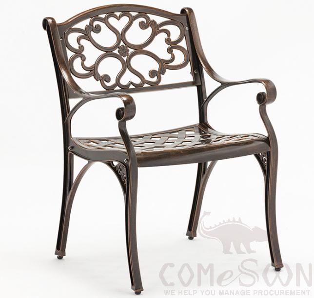 Outdoor cast aluminum chair