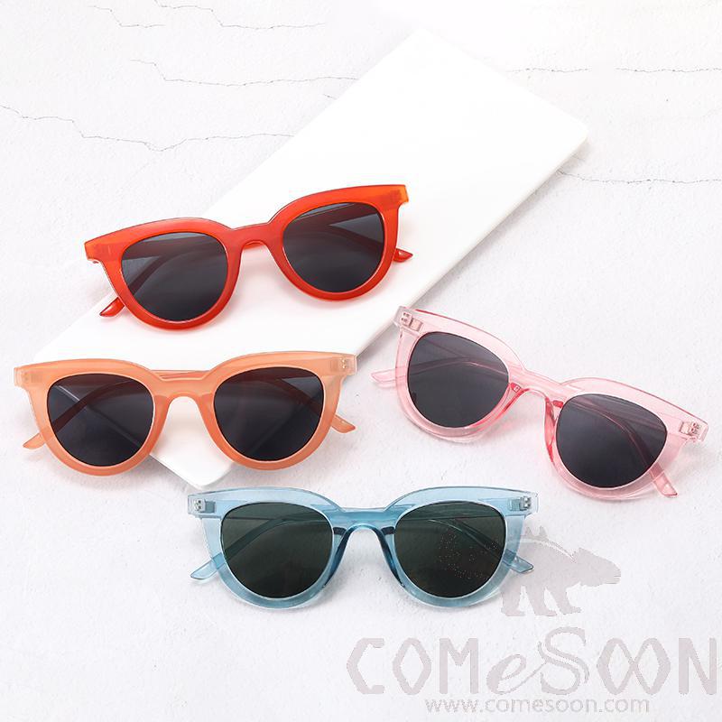 Sunglasses (for women)