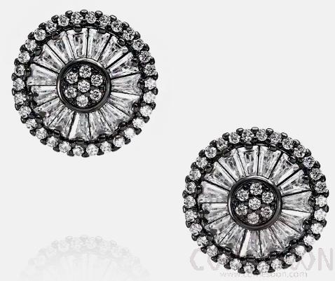 Earring / Dangler / Eardrop / Jewelry
XYE101280