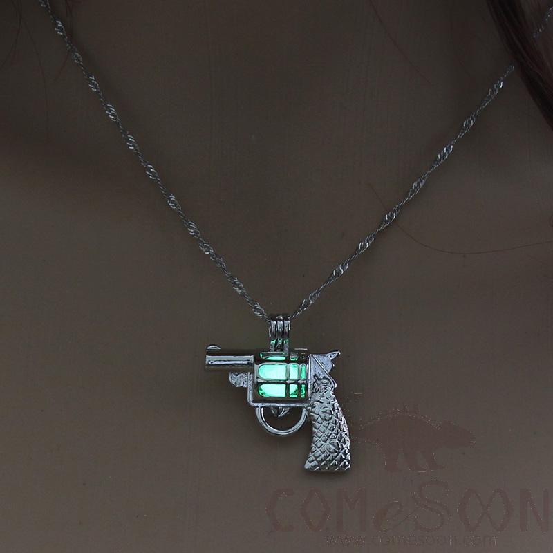 Necklace / Jewelry           NY210