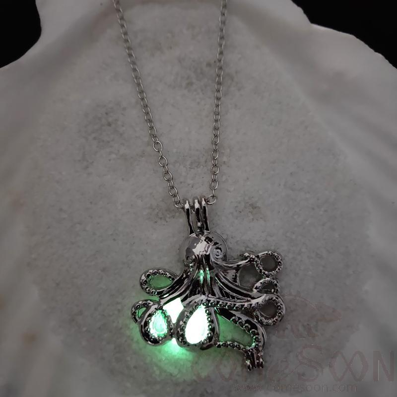 Necklace / Jewelry           NY351