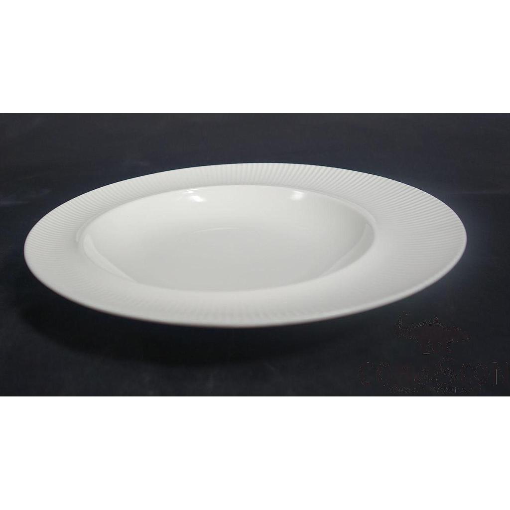G161 Series 9.5&quot; Deep Plate with Crooked Bottom