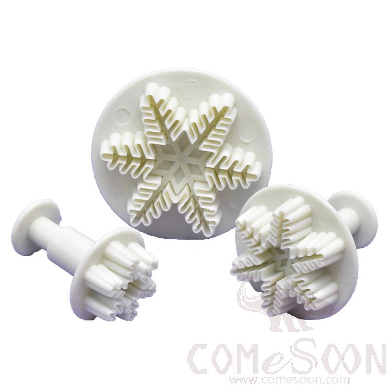 Set of 3 Snowflakes Cutter, Food-Grade Plastics, 25-40-56 mm 
