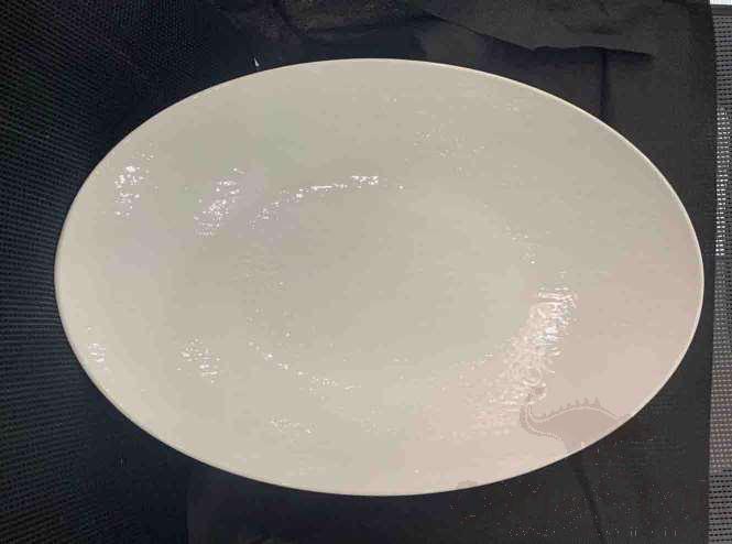 20118 Series - 15.5&quot; Oval Bowl - Matt White