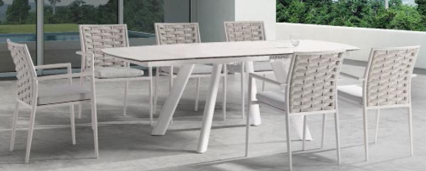 Loop dinning set 
