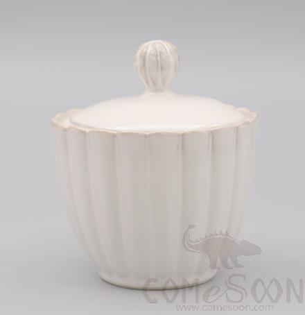 Chrysanthemum Sugar Pot, White, 4.5&quot;, 225ml