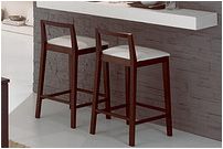 Bar stool