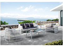 Outdoor lounge chair