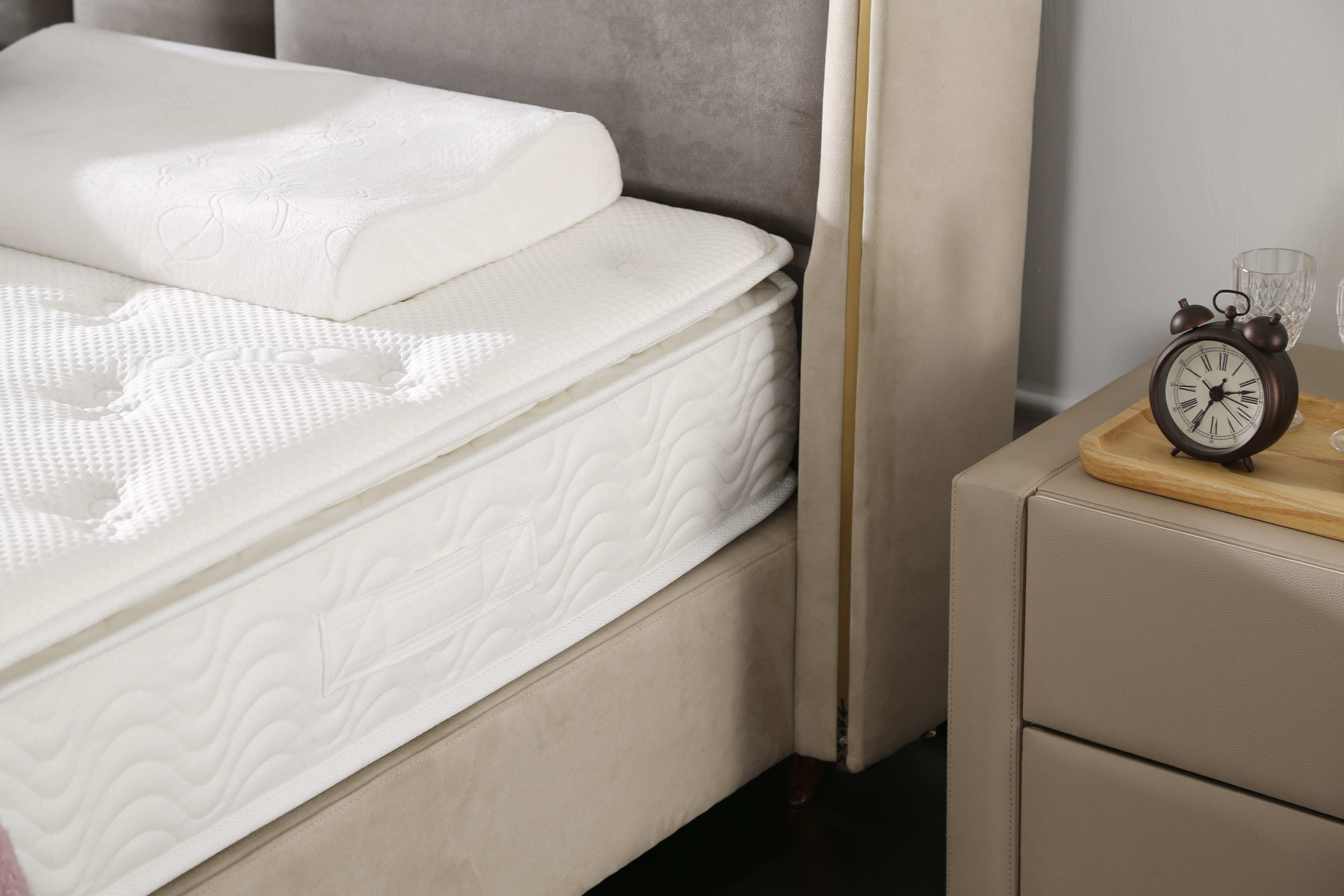 KING Bed Mattress， 180*200*25cm(Compression mattress)