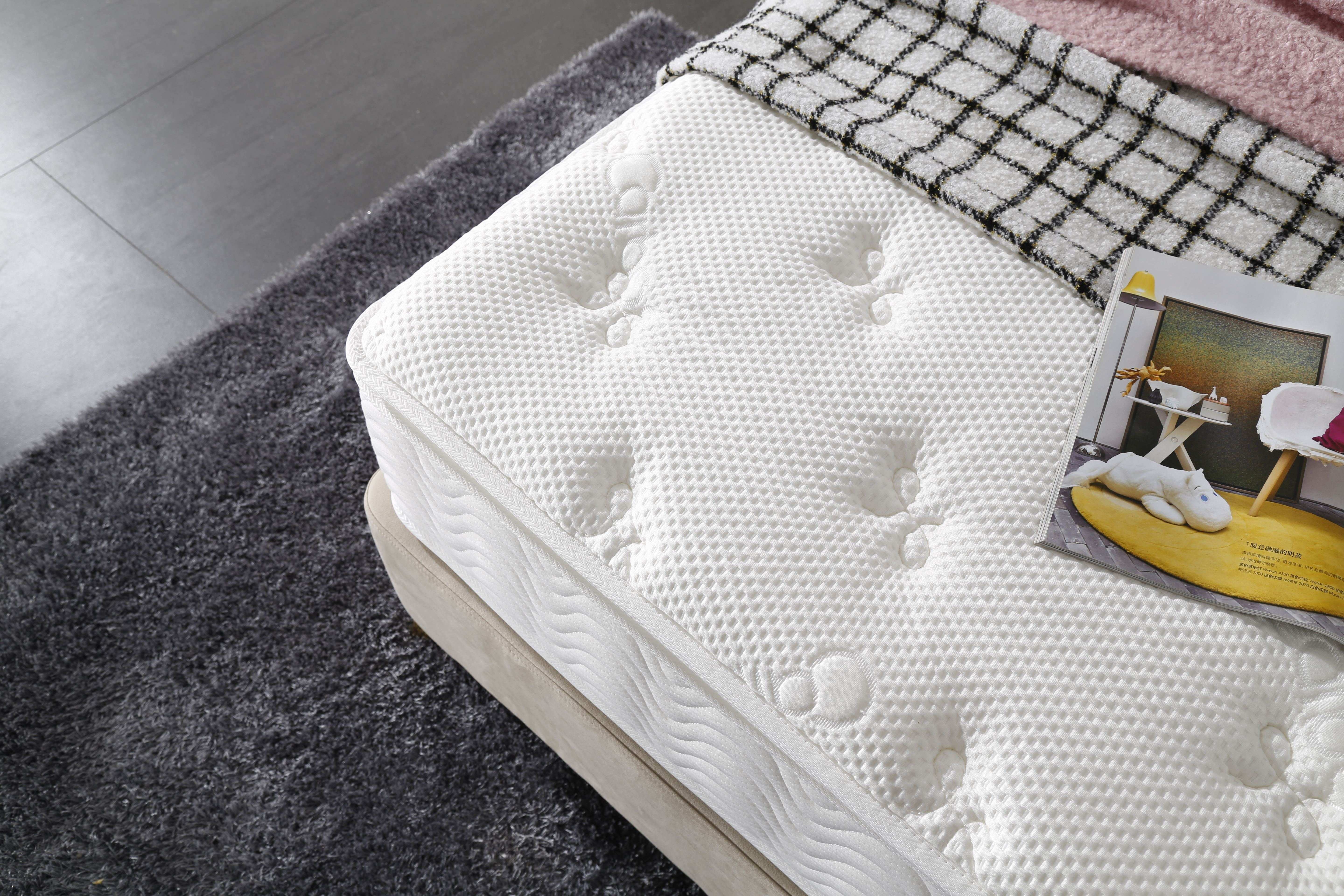 KING Bed Mattress， 180*200*25cm(Compression mattress)