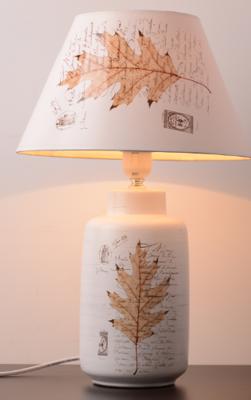 Table lamp