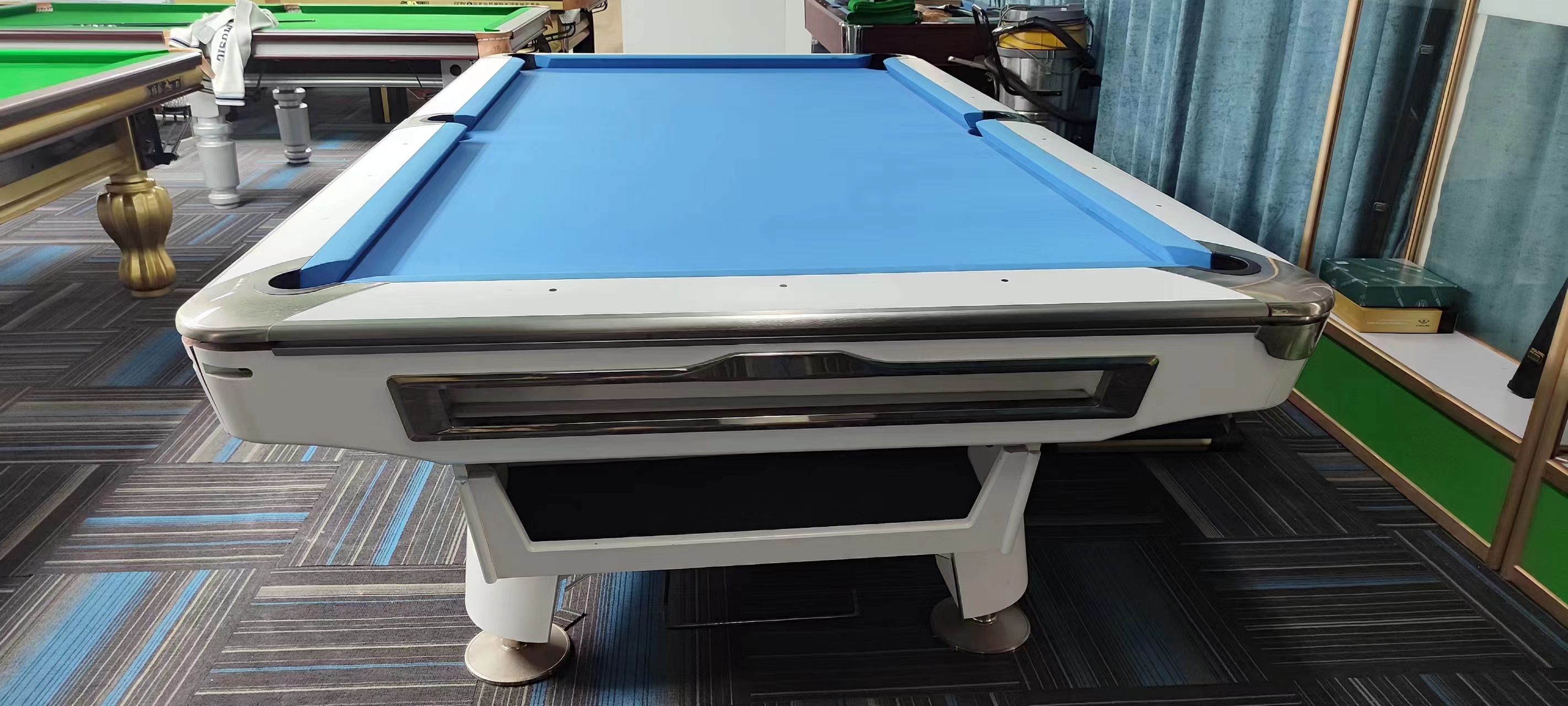 Six Generations Of Nine Ball Table,290*165*85Cm