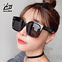 Sunglasses (for women)